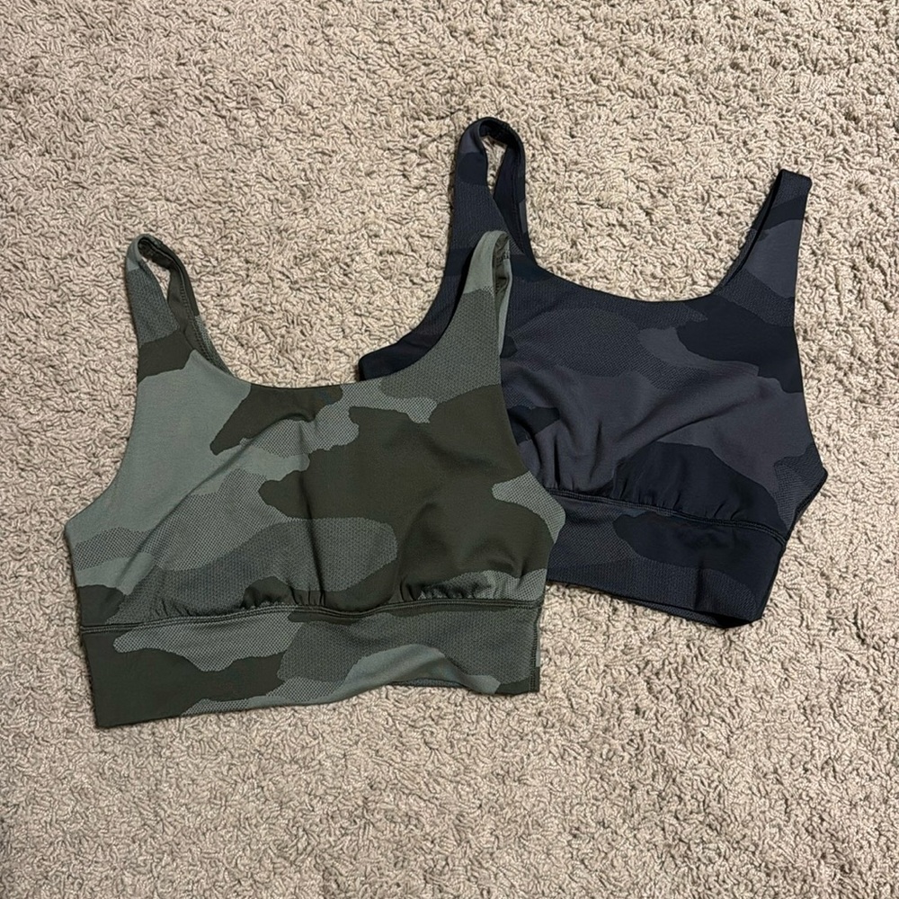 Set of 2 Offline by Aerie camo sports bras, sz M